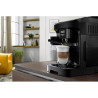 Espressomasin DeLonghi Magnifica EVO, must